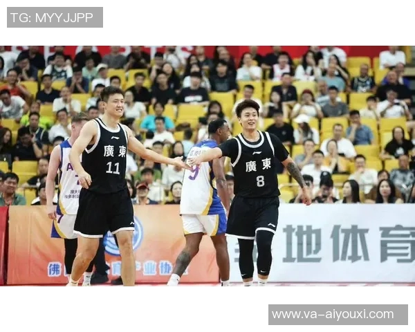 男篮对手未至困难先到，亚运村宿舍床也太小了——细节中的战略较量与生活穿越